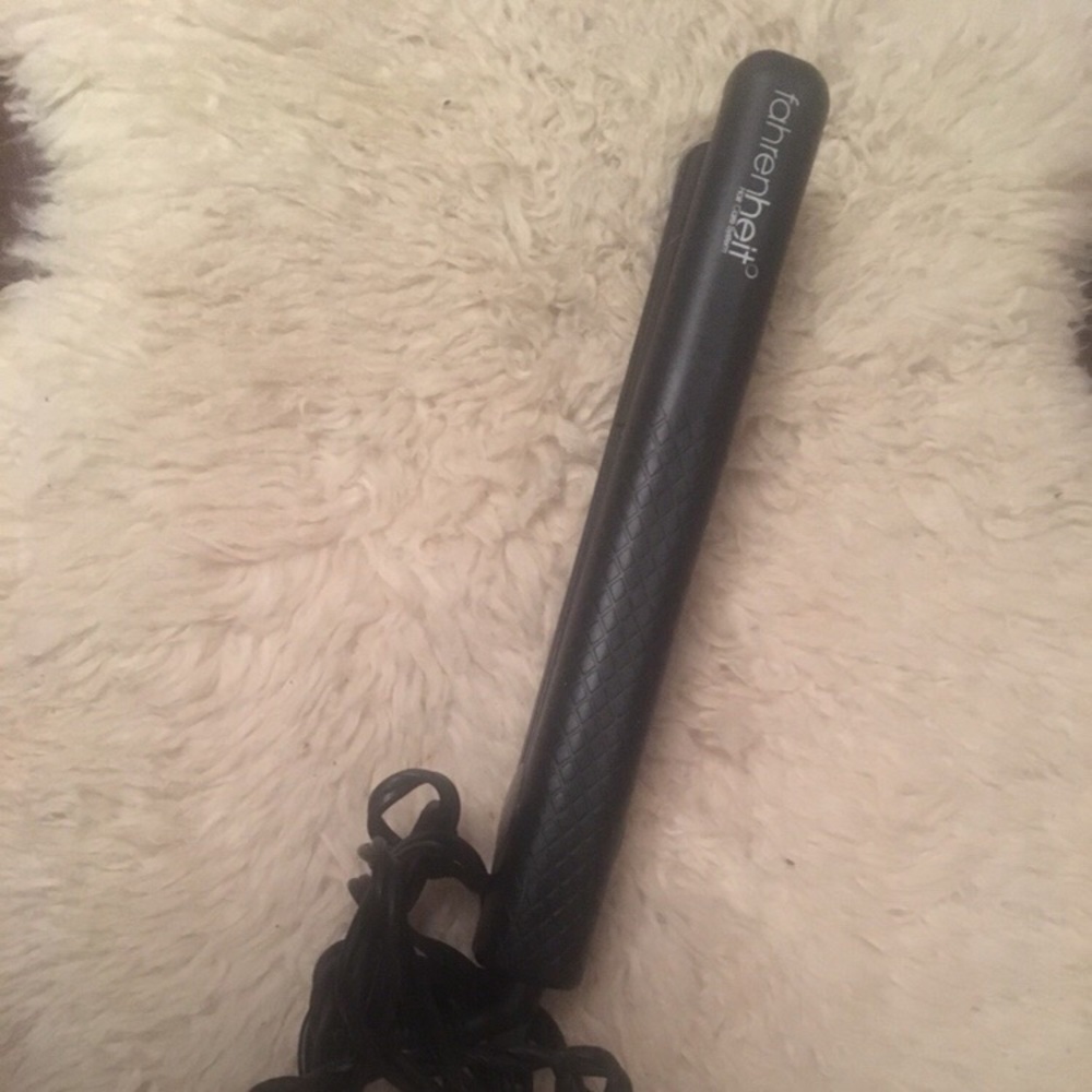 Fahrenheit Salon Style Flat Iron